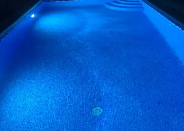 Catalane, Proche De La Mer, Jardin Et Piscine Βίλα